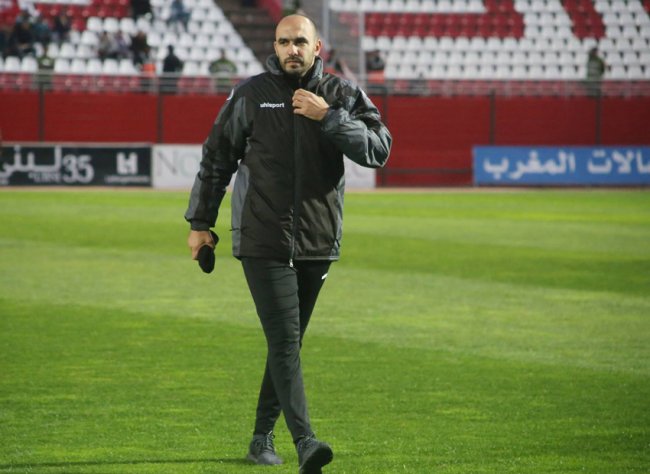 الركراكي في ورطة مع الفتحيين