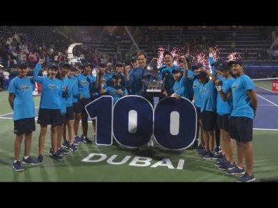 شاهد: روجر فيدرير يتوج بلقبه المائة في مسيرته الرياضية