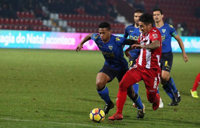 موفي يتألق بالبطولة البرتغالية