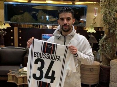 لفتة إنسانية من المغربي بوصوفة لمرضى السرطان