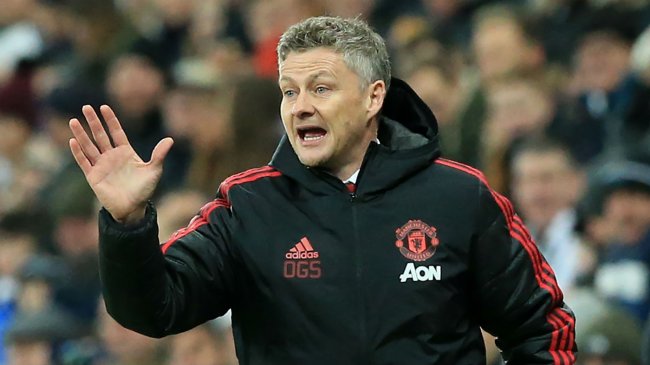 سولسكاير يقاضي شركة إنجليزية