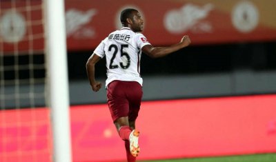 الكعبي يوقع نجمته الثانية