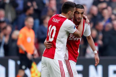 زياش يشعل الصدارة وأول طرد لمزراوي