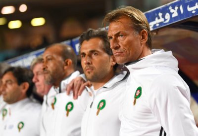 الأزمة المالية والعقوبات قد تبعد مدرب الأسود عن منتخب إيران