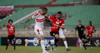 بوطيب يواصل الصدارة مع الزمالك
