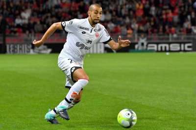 حصار النزول يضع فؤاد شفيق في النفق