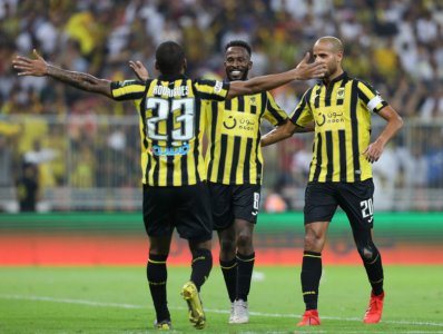 الأحمدي وداكوسطا يسقطان أمرابط وحمد الله