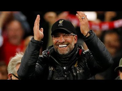 كلوب بعد سحق برشلونة: فخور بتدريب لاعبي ليفربول  العمالقة ذهنياً 