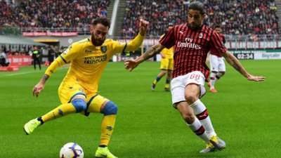 بطولة إيطاليا: ميلان يعزز حظوظ حلمه بالعودة الى عصبة الأبطال