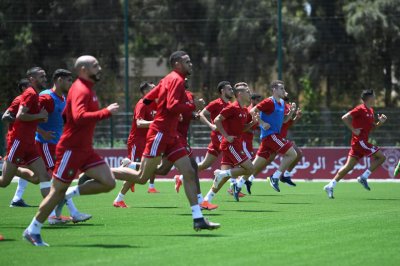 الأسود أدوا صلاة الجمعة بسلا الجديدة