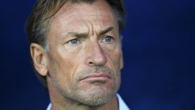 رونار لن يكشف أوراقه في مبارتي غامبيا وزامبيا