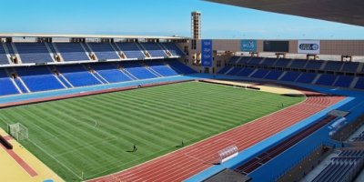 مباشرة من مراكش: جمهور قليل في مباراة الأسود