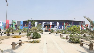 بالصور.. الجمهور المغربي يتوافد على ملعب السلام