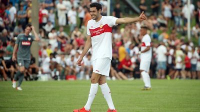 هاتريك للغديوي في أول ظهور مع شتوتغارت