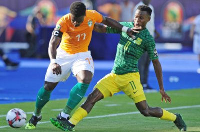 احذروا الفيلة فقد أصبح لها انياب