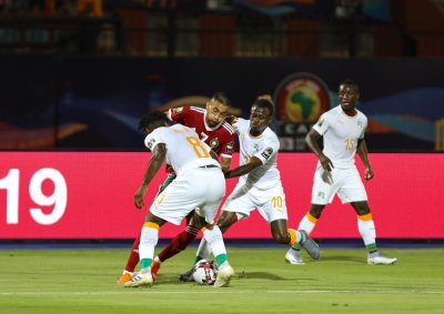 كماشة كيسي وسيري دي خنقت زياش