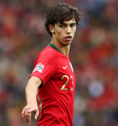 جواو فيليكس من بنفيكا الى أتلتيكو في خامس أغلى صفقة على الاطلاق