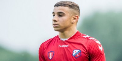 هذا الشبل غارق في وحل الفشل