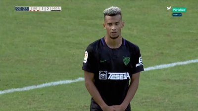 دولي أولمبي يوقع عقدا احترافيا مع مالقا