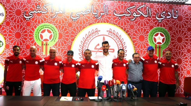 الكوكب كشف النقاب عن ربانه الجديد