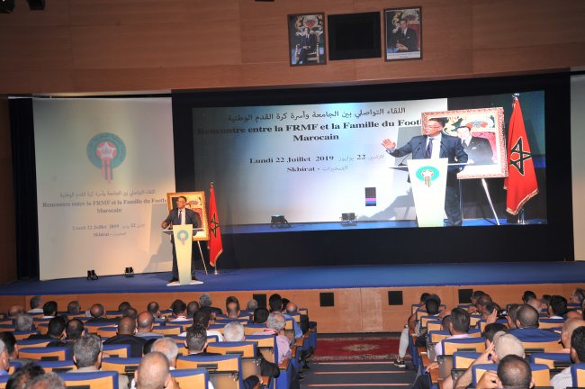 لقجع: أتحدى من يتهمني باختلاس ميزانية الملاعب