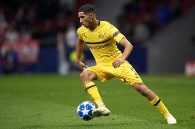 حكيمي قطع إجازته لهذا السبب