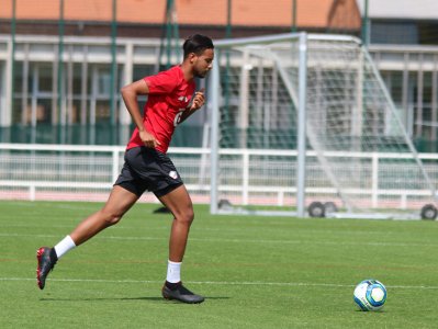 اكوزول يتحول إلى اسبانيا