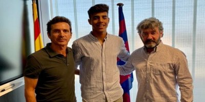 رسميا شادي رياض ببرشلونة