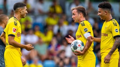 حكيمي من جديد يخطف الانظار