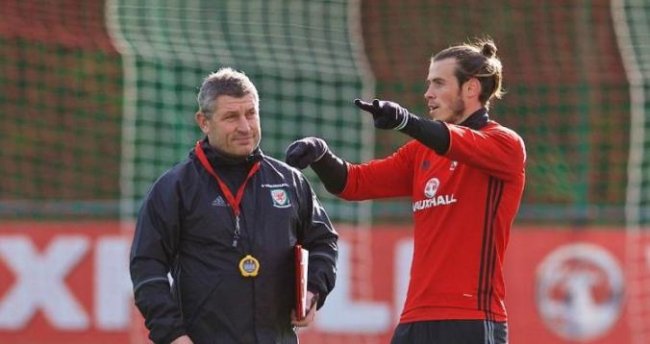 رسميا الجامعة تتعاقد مع مدير تقني جديد