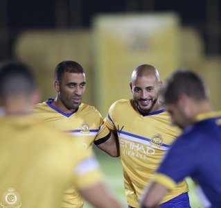 ثنائي الأسود ينتظر موعد السوبر