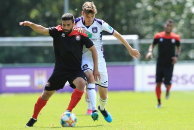 12 أسدا في البطولة السعودية بـ5 ثنائيات