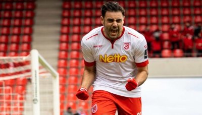 الغديوي وشتوتغارت يقلبان تأخرهما لفوز صعب