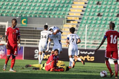 البنزرتي استعرض عضلاته أمام تيليكوم