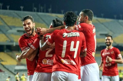 وكيل أعمال برازيلي يتقدم بعروض لازارو