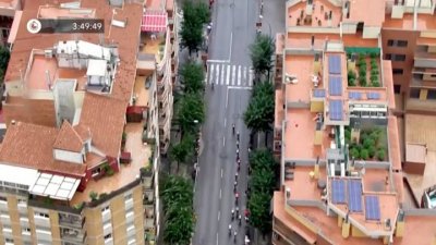 طواف إسبانيا للدراجات يكشف نباتات قنب هندي على سطح مبنى