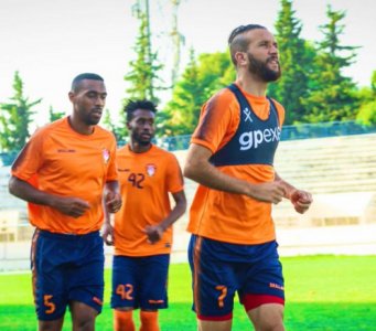 الهدف الأول لياجور في البطولة السعودية