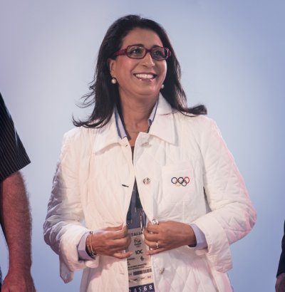 المتوكل تغادر الجامعة