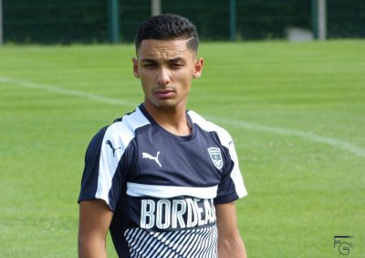 هذا اللاعب فضل المغرب على الجزائر