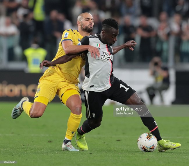 امرابط يتالق في القمة