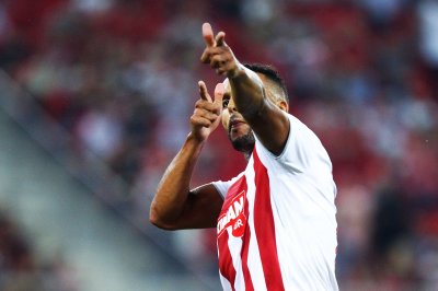 العرابي يسطع بالحسم والتهديف