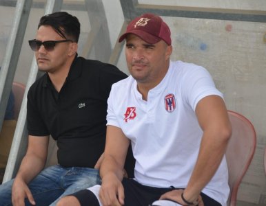 وداد تمارة يراهن على خبرة رضا حكم