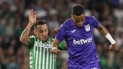 النصيري يعيش اسوأ بداية