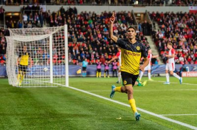 هؤلاء الأسود هدافون في العصبة وأوروبا ليغ