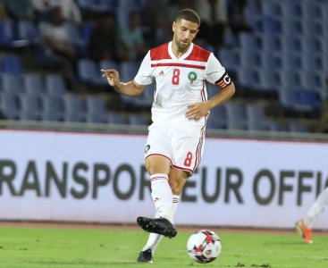 طبيب الفريق الوطني فحص هؤلاء المصابين