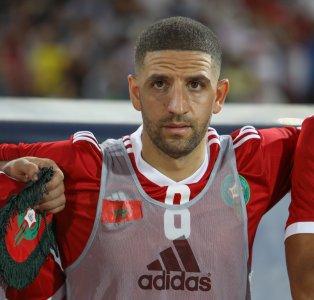 خاليلودزيتش يستغرب لموقف تاعرابت