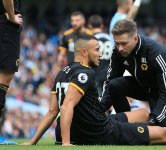 طبيب وولفرهامبطون يطمئن سايس