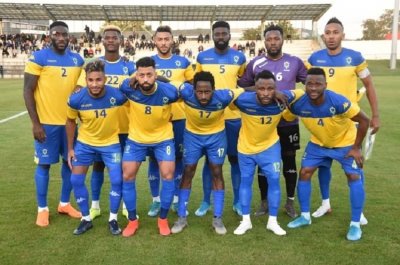 الفهود وصلوا طنجة وتدربوا بملحق الملعب الكبير