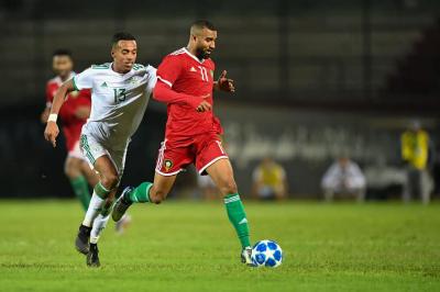 إقبال كبير على تذاكر مباراة المغرب والجزائر