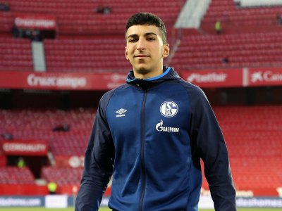 بوجلاب يثور مع رديف شالك